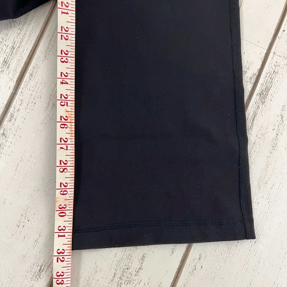 Lululemon Flare Wide Leg Leggings Pants Size 8 Reg - Picture 10 of 10